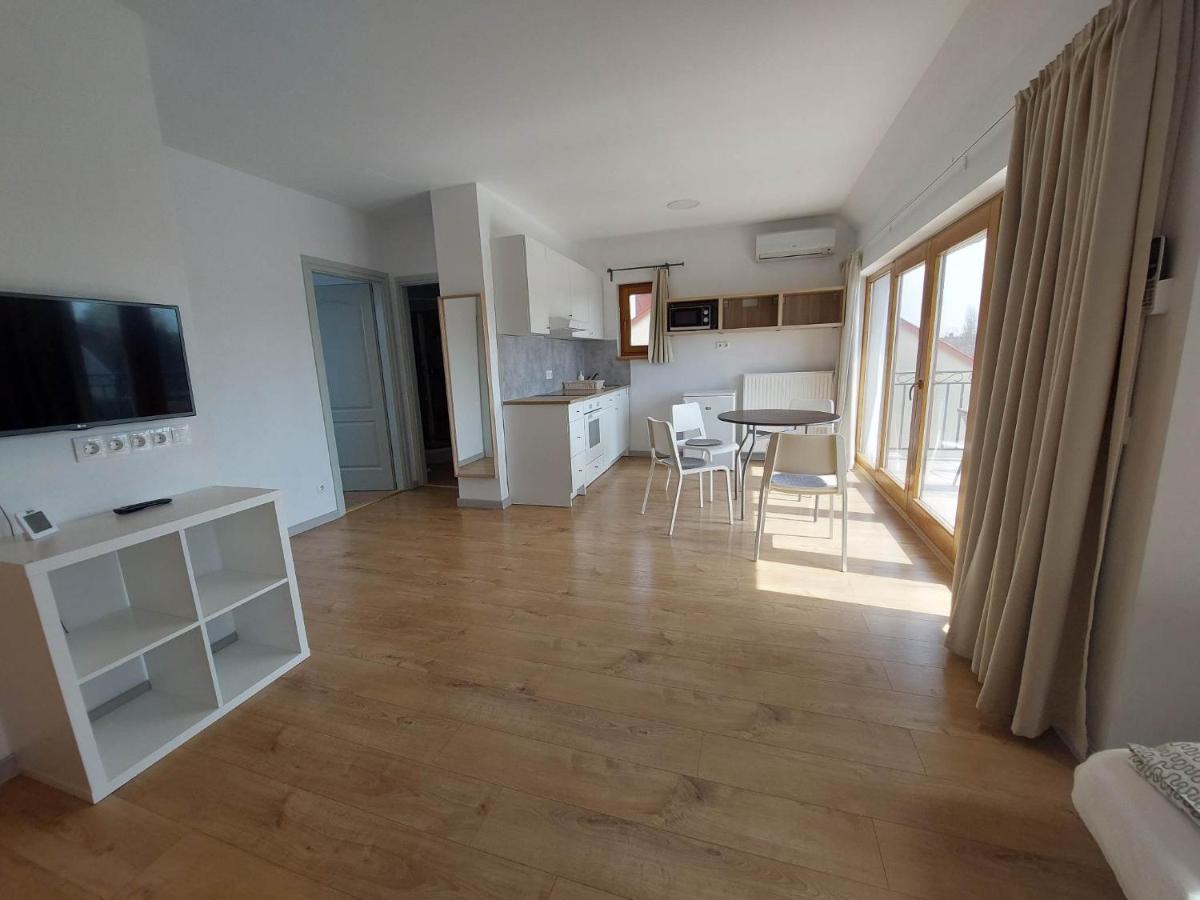 Familia Apartmanhaz Keszthely Exterior foto