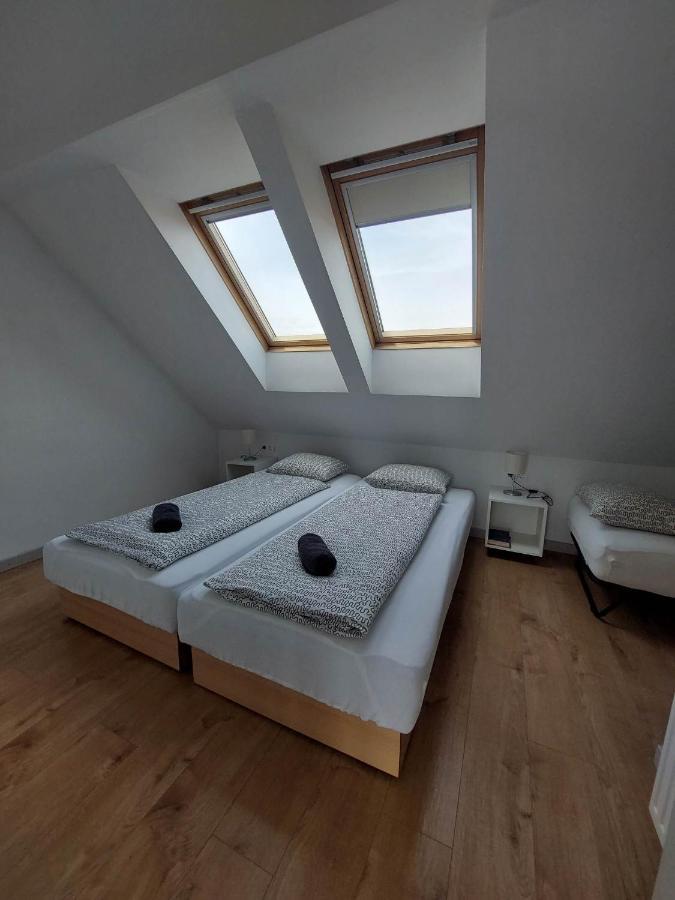 Familia Apartmanhaz Keszthely Exterior foto